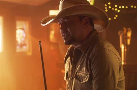 Jason Aldean's 'Drowns The Whiskey,' Featuring Miranda ...