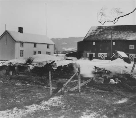Bratsberg gård (1966) | Bratsberg gård. Brann i 1966. Fotogr… | Flickr