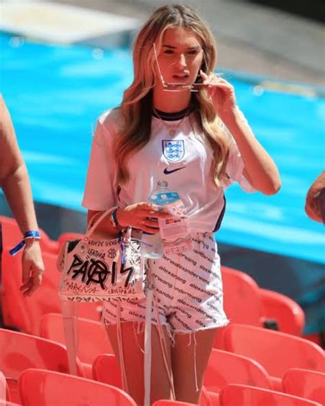 It's reported that sasha was scouted by a modelling agency when she was out shopping in birmingham. Jack Grealish and his "secret weapon" Sasha Attwood ...