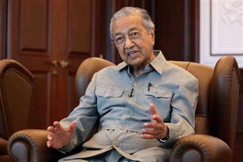 Bulan ramadhan merupakan bulan suci dan agung bagi. Mahathir Belum Tentu Tanding PRU15 - Minda Rakyat