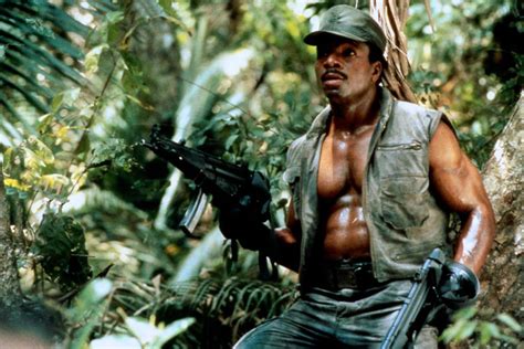 1987 сша боевики триллеры зарубежные фантастика 102 мин. 30 Years Later, Predator Is Still The Most Awesome 80s Movie