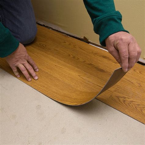 Dated, worn, or torn vinyl flooring cannot easily or effectively be repaired so oftentimes, the best way to deal with an issue is to replace it with another floor covering. Howto Cut Smartcore Vinyl Flooring / How to Cut Vinyl ...