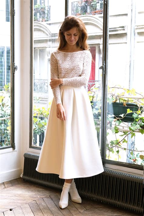 Robe femme 50 ans idée tenue femme mode femme petite taille tenues chic désinvolte mode femmes âgées mode femme senior mode urbain femme mode femme casual chic bien habillée. Gallérie Tendances: 17+ photos tenue femme mariage civil ...