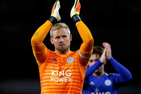 Latest on leicester city goalkeeper kasper schmeichel including news, stats, videos, highlights and more on espn. Kasper Schmeichel er knust efter nyhed om klubejers død ...