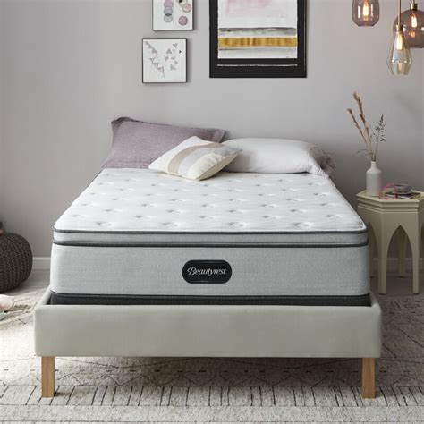 However, they are different from standard pillow tops because the extra layer of padding is stitched beneath the mattress cover rather than sewn to the top of it. Beautyrest BR800 14" Medium Pillow Top Hybrid Mattress ...