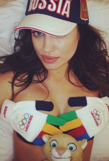 Los juegos olímpicos trascienden las. Irina Shayk, la fan más sexy de los Juegos Olímpicos de ...