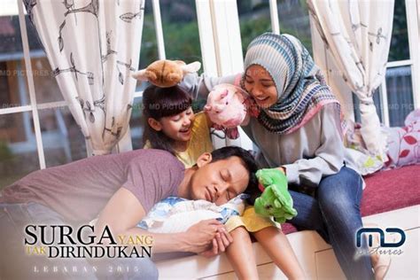 Storyline :meirose berusaha keras untuk menciptakan surga di keluarganya, bersama suami dan kedua anaknya. Foto Bahagianya Keluarga Fedi Nuril di Film 'Surga Yang ...