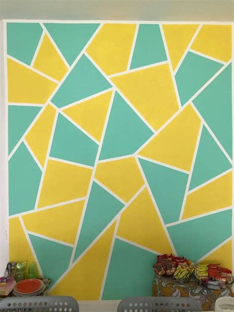 10 wallpaper dinding rumah flat gambar hanya guna cat hasilkan corak geometri di dinding about wallpaper dinding rumah google play ver di 2020 dinding rumah abstrak Paling Baru Corak Abstrak Dinding - Jajas Blogs