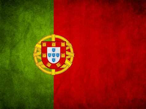 A bandeira de portugal é um retângulo, divido pelas cores verde e vermelho. Bandeira Portuguesa