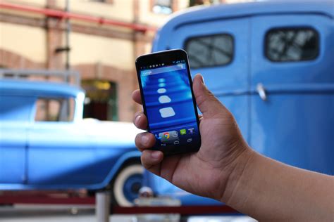 Perspiare il telefono della vittima senza esserne in possesso, selezionare la voce iphone (senza jailbreak) e avviare la procedura. Moto X: Un teléfono de diseño personalizable - Qore