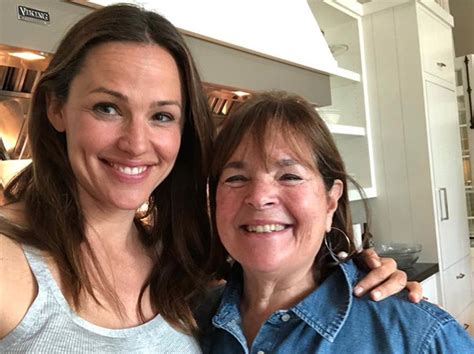 Back to basics free with your tv subscription! Jennifer Garner Will Guest Star on an Upcoming Episode of ...