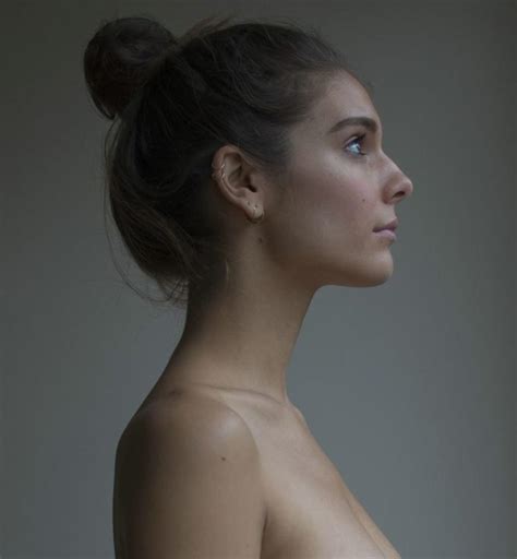 Caitlin Stasey Hot & Sexy Leaked Bikini Pictures, Photos