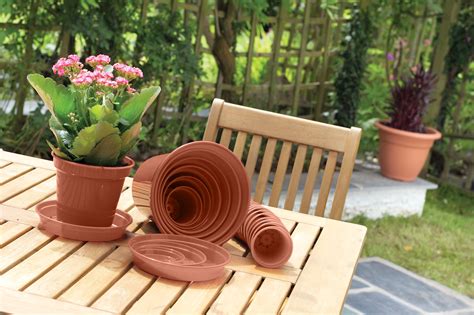 Make your backyard a relaxing place to spend your time. Garden :: Basic Pots :: Saucer for 15" Pot