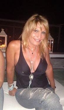 Elitesingles.com is one of the dating sites for singles over 60, who think career and social status do matter. Miami Bisexual Women Meet - Full Naked Bodies