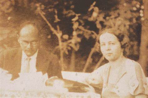 Subhas Chandra Bose Biography, Death, Education and History_80.1