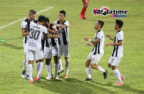 Sultan ismail nasiruddin shah stadium. Pemain TFC mandi peluh | Harian Metro