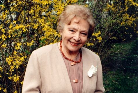 Libuše havelková, rodným jménem drboutová, se narodila v českých budějovicích. Zemřela Libuše Havelková, babička z Kouzelné školky ...