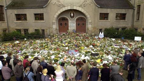 Seit sommer 2005 wird das umgestaltete gebäude wieder für den unterricht genutzt. Schulen: Der Amoklauf von Erfurt hat alles verändert ...