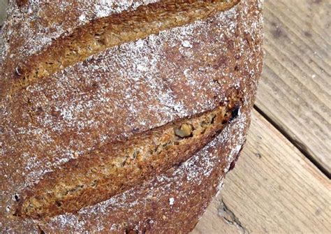 In addition to adding flavor, they are wonderful medicinal spices that aid in digestion. German Sourdough Rye Bread (Roggenmischbrot) | Recipe ...