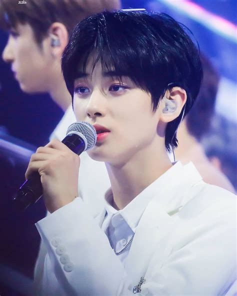 * trainees who were eliminated due to vote manipulation 1st elimination: HQ 190719 - #김민규 JELLYFISH ENTERTAINMENT KIM MINKYU 김민규 ...