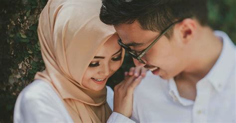 Selain cinta, kekuatan doa juga bisa mempengaruhi kehidupan dalam berumah tangga. "Sayang Memang Sayang, Tapi..." - Instagram Famous Kupas ...