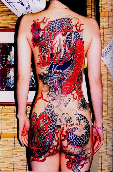 Put simply, irezumi refers to all kinds of tattooing, and not a specific style of japanese tattoo. Tattoos for Men 2011: Japanese Dragon Tattoos - Tips for ...