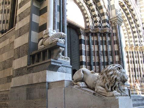 We identified moments that could affect the final result. La Cattedrale di San Lorenzo e la suggestiva facciata in ...