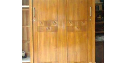 Jual lemari pakaian sliding 3 pintu kayu bloktik model sumber : Lemari minimalis jati 2 pintu geser ukir - Allia Furniture