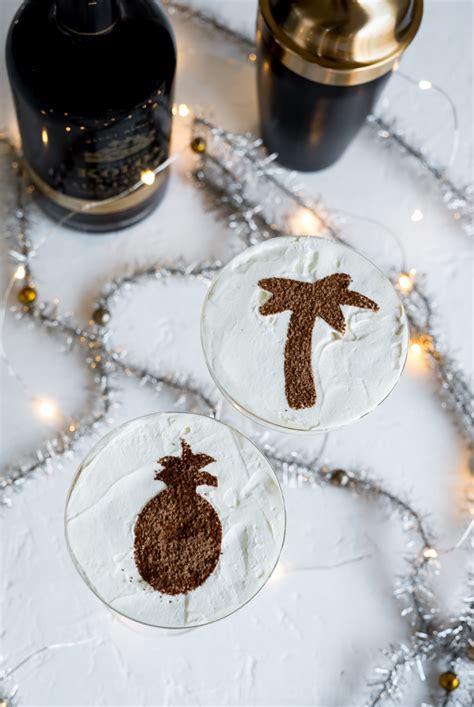 Christmas drinks holiday drinks fun drinks yummy drinks beverages alcoholic drinks christmas christmas hot buttered rum spiced cider. Christmas Coffee Rum Cocktail #HawaiianDrinkmas