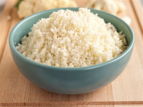 Cooked cauliflower makes a quick veggie side dish, but can also be used to give that extra punch of flavor to some of p.s. Is Costco Riced Cauliflower Cooked / Organic Riced ...