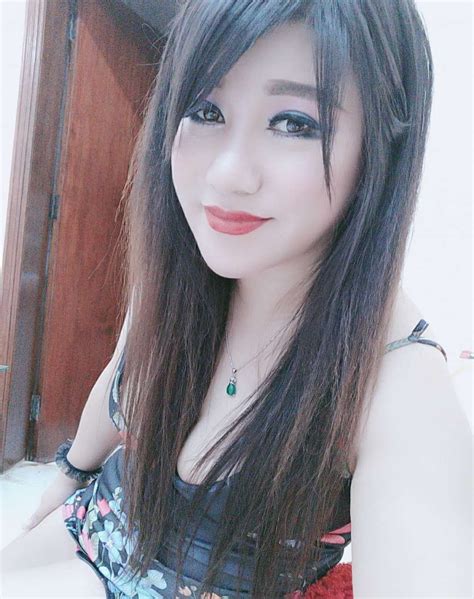 Sometimes, it does matter where the vip escort comes from, and that is why if you wanted to hire a beautiful kuwait escort girl, you can do that right here. Nancy, South Korean escort in Kuwait (2)