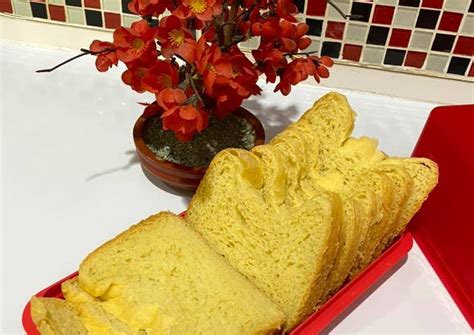 It is one of the fluffiest, softest, clouds of bread you'll ever have. Resep Japanese Milk Bread oleh Rini Dwi Astuti - Cookpad