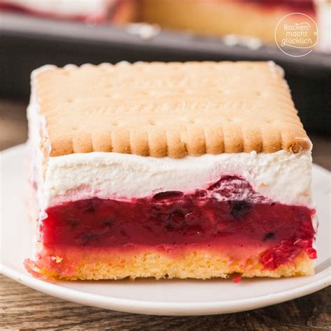 Das rezept habe ich hier entdeckt. Butterkeks-Kuchen mit Beeren | Backen macht glücklich ...