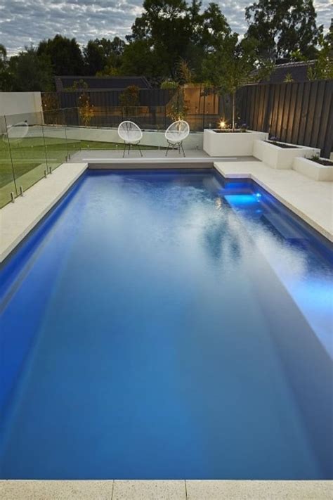 What is a good size swimming pool. Medium Size Swimming Pools | Fiberglass swimming pools ...