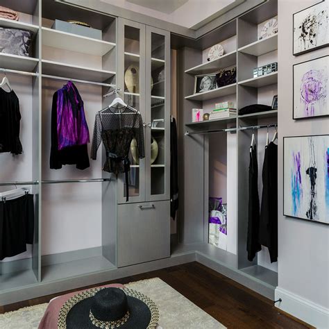 Dressing room sky cam nude. Closet Design: Can You Have A Walk In Closet Dressing Room ...