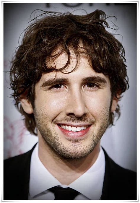 He is an incredible singer, but he is also a man of god. Josh Groban is so hot!!