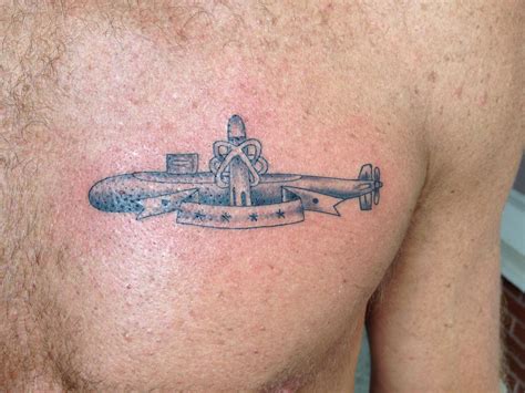Submarine dolphins shirt, submarine warfare insignia, us navy submarine shirt, submariner shirt, navy shirt, boomer shirt, fast attack shirt. Submarine patrol pin tatt - mine :) | Tattoos | Pinterest ...