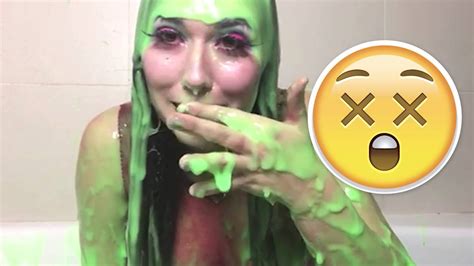Slime baff is a totally unique, fun, bath time product that lets you turn water into thick slime and back again! Bath Babe: Slime Time!!!!!!!! - YouTube