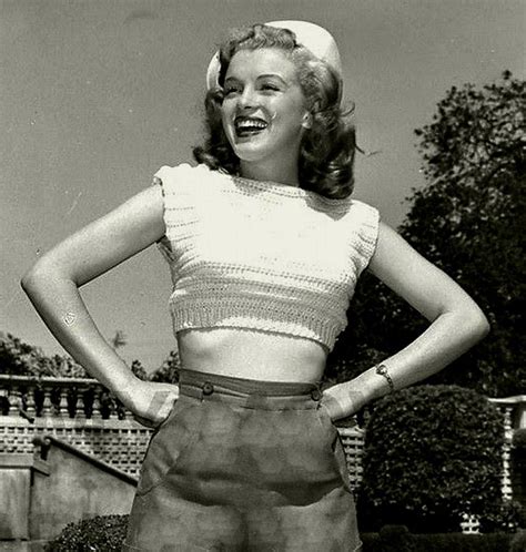 Our favorite celebrity engagement rings. Norma Jeane | Marilyn monroe old, Marilyn monroe photos ...