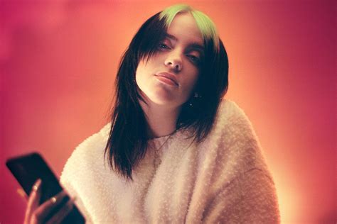 Faux billie eilish is also not the only celebrity some tiktok users have been duped by, and the fake live phenomenon may be spreading to platforms like facebook, too. BILLIE EILISH ANNOUNCES GLOBAL 'WHERE DO WE GO?' LIVESTREAM CONCERT - Yeeeaahnetwork.com