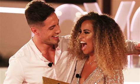 Make your summer of love last even longer with the official love island app! Love Island's Amber DIDN'T apply to be on the show | Daily ...