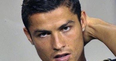 Nasıl bir saç modeli cristiano ronaldo yapabilirim? Ronaldo Saç Modelleri VeresimleriÜnlü Saç Modelleri