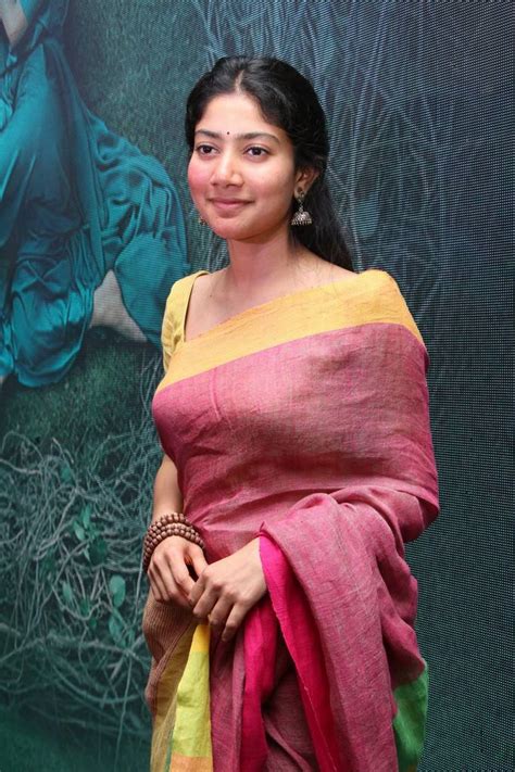 South actress hot photos, actress hot navel and cleavage show stills, actress sai pallavi hot photos. Sai Pallavi Photos In Red Saree At Karu Movie Audio Launch ...