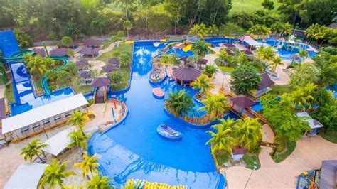 The water pressure in the shower was poor. Cool Off At These 10 Waterparks in Malaysia