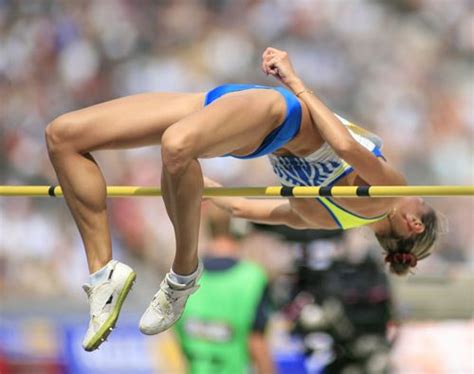 Salome lang, 23 ans, a obtenu la limite pour les jeux olympiques de tokyo avec une barre effacée à 1m96 au saut en hauteur. Pin by Ellis Kim on The Human Body | Pole vault, High jump ...