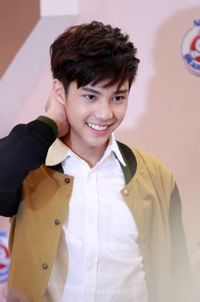 ธิติ มหาโยธารักษ์) or bank (แบงค์) is an actor in thailand who known for his role as non in hormones: แบงค์ธิติรับทราบโมอมีนาบอกชอบไม่รู้ฝ่ายญ.มีแฟนทอม รับแพรวา ...