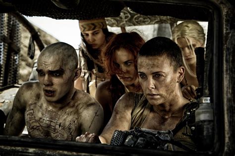 A mad max a harag utja videókat természetesen megnézheted online is itt az oldalon. Mad Max - A harag útja