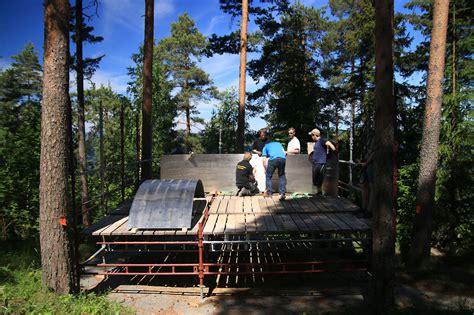 * nesten halvparten var mye plaget av angst og depresjonssymptomer. Gallery of The Clearing - Memorial at Utøya / 3RW ...