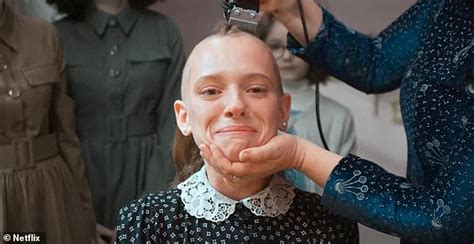 Nun könnten weitere preise in hollywood dazukommen. Unorthodoxe Sterne Shira Haas erinnert sich rasieren Ihren ...