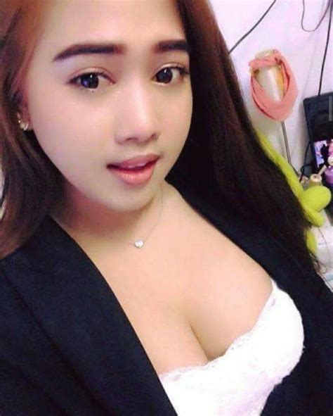 Dia tmbuh d keluarga kelas menengah dari seorang ayah bernama haris dan ibu brnama nia. Www cerita sex indonesia com - Porn Pics and Movies